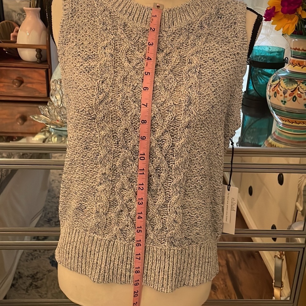 White + Warren Size L cable tank sleeveless sweater. Indigo combo. - Picture 4 of 15